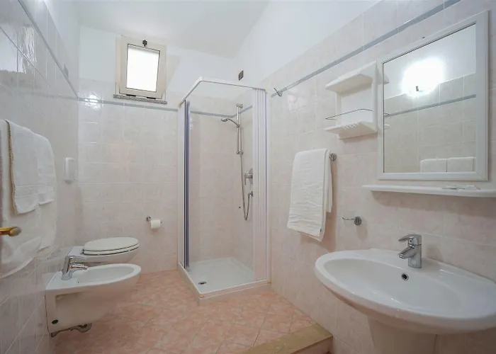 מלון Santa Monica 2*