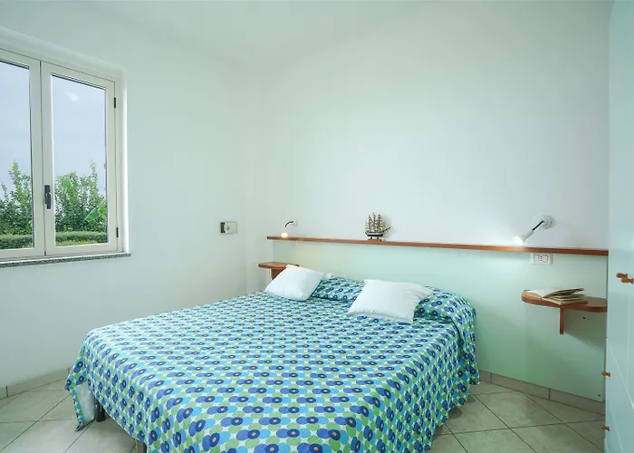 Santa Monica Szálloda Ricadi