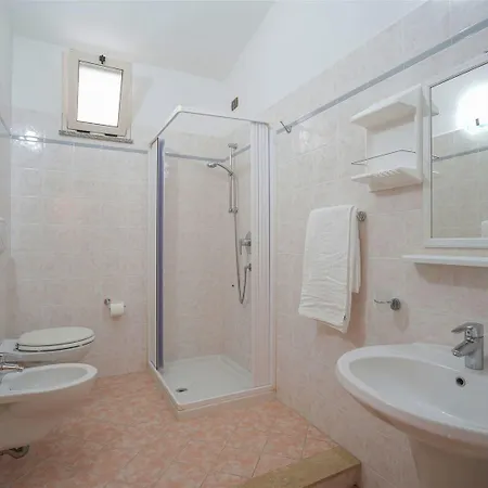 فندق Santa Monica 2*