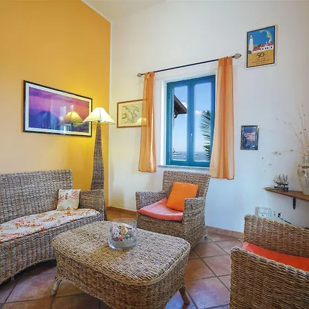 Santa Monica 2* Ricadi