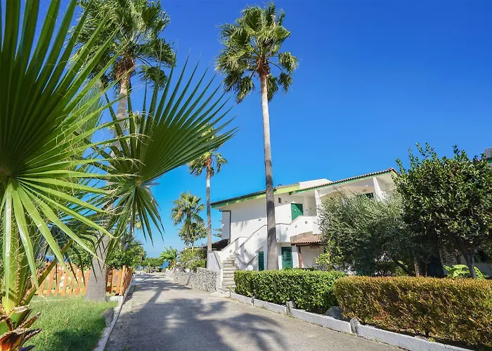 Santa Monica 2* 里卡迪